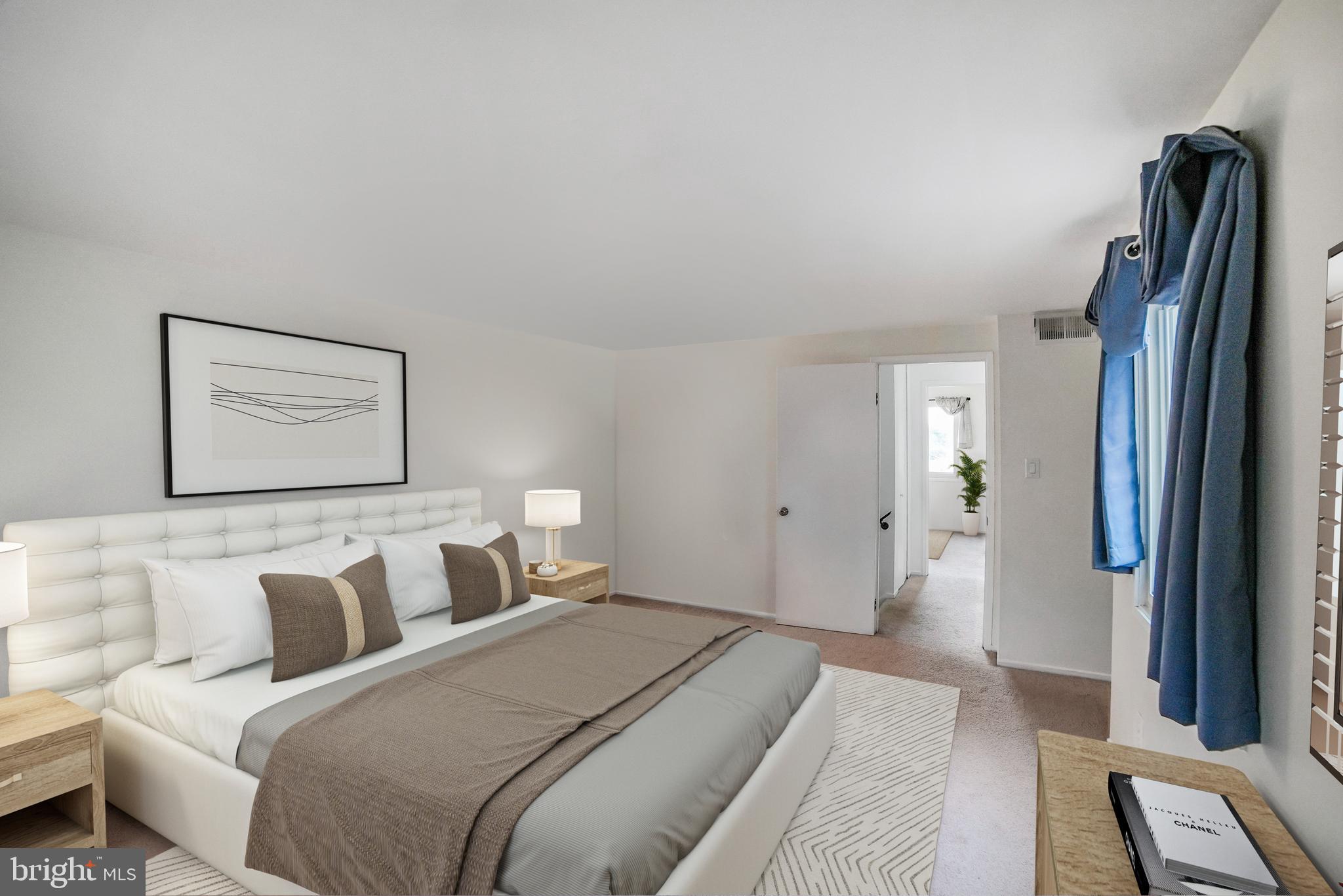 10511 CAMBRIDGE COURT