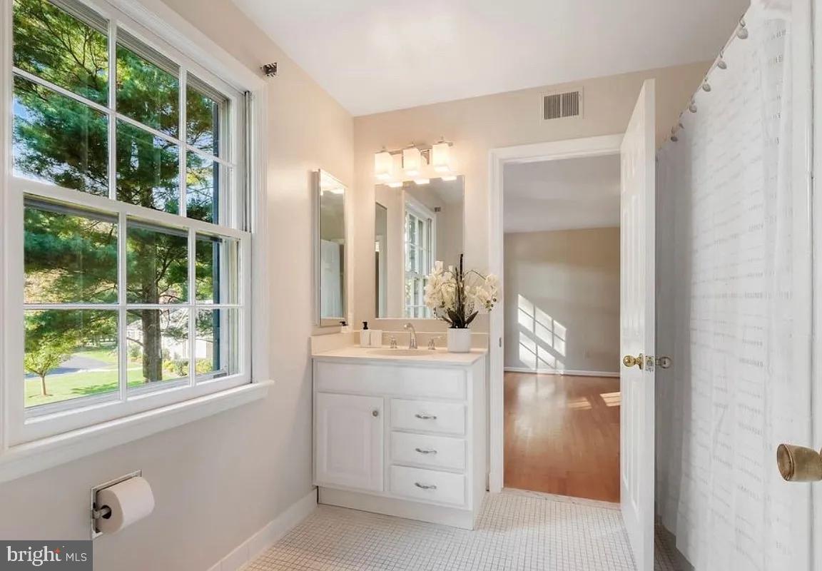 14829 SPRING MEADOWS DRIVE