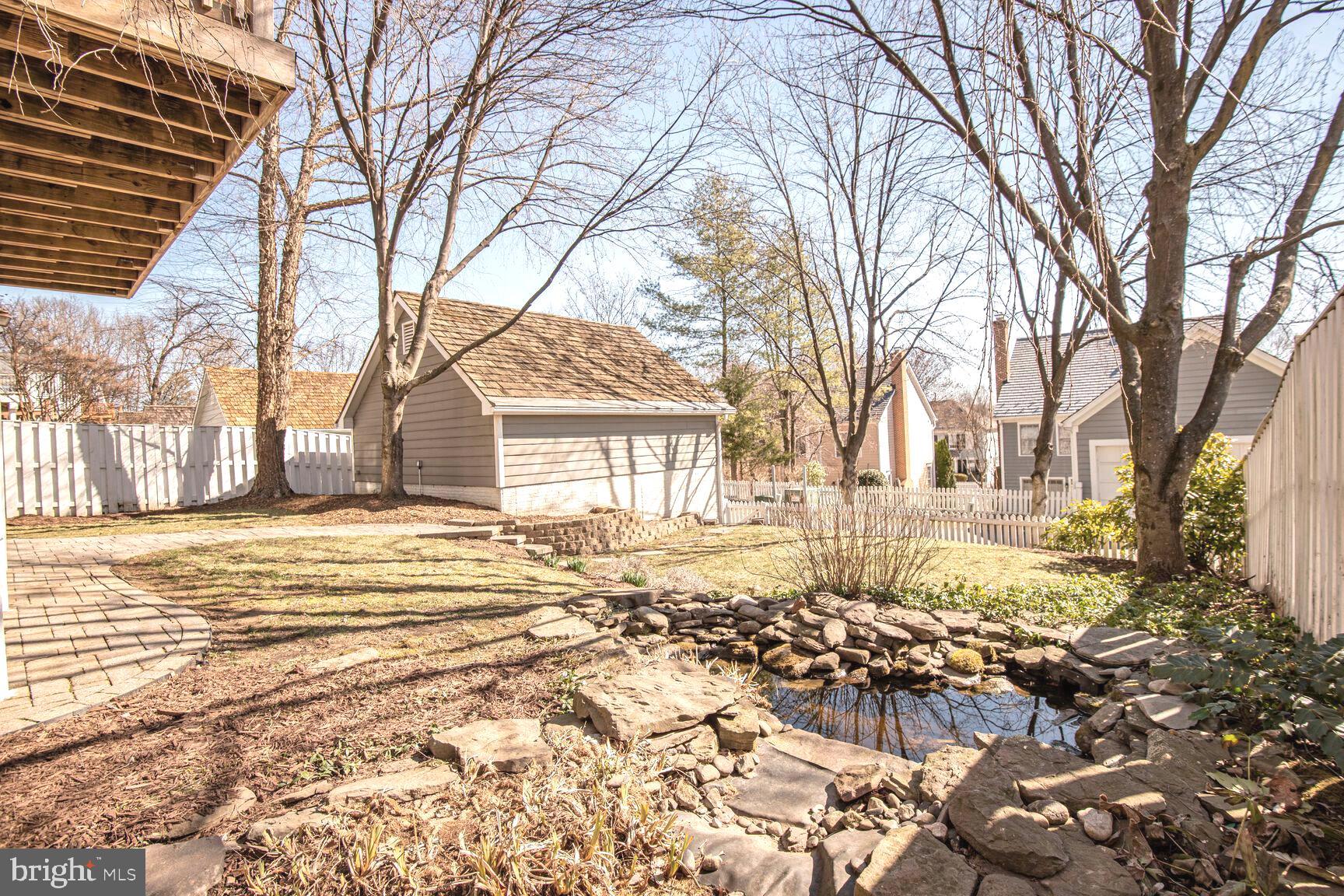 605 KENT OAKS WAY
