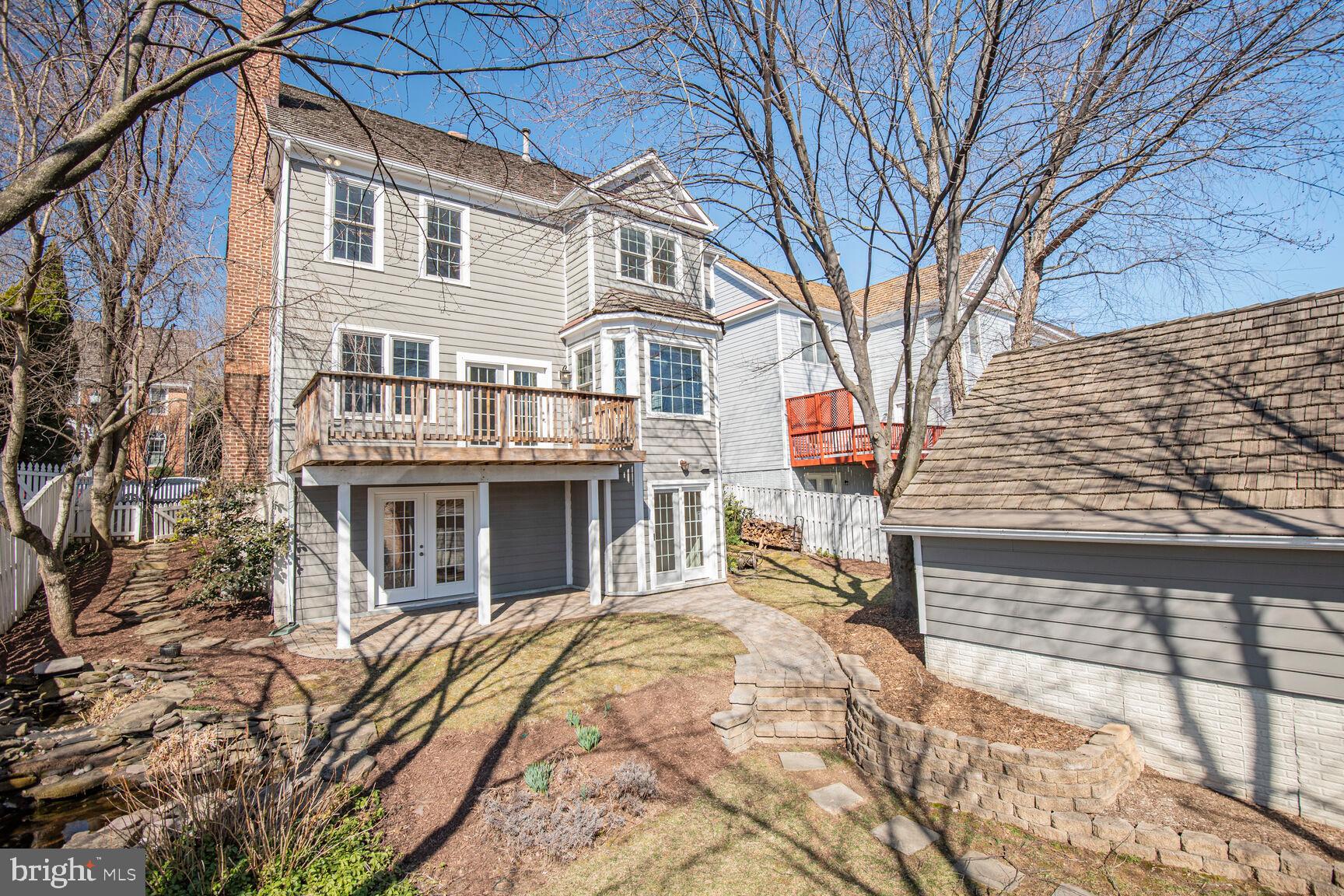 605 KENT OAKS WAY