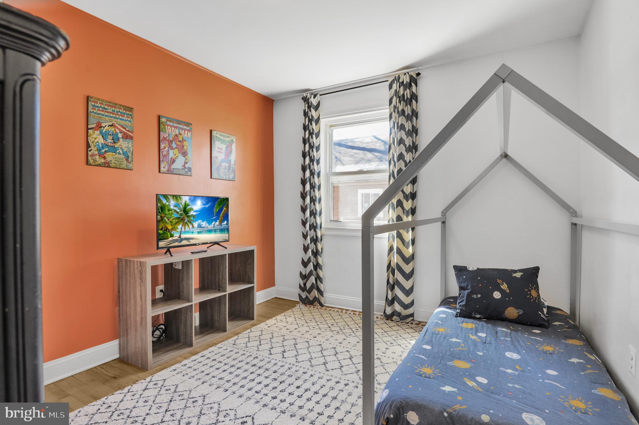 10110 BRUNETT AVENUE