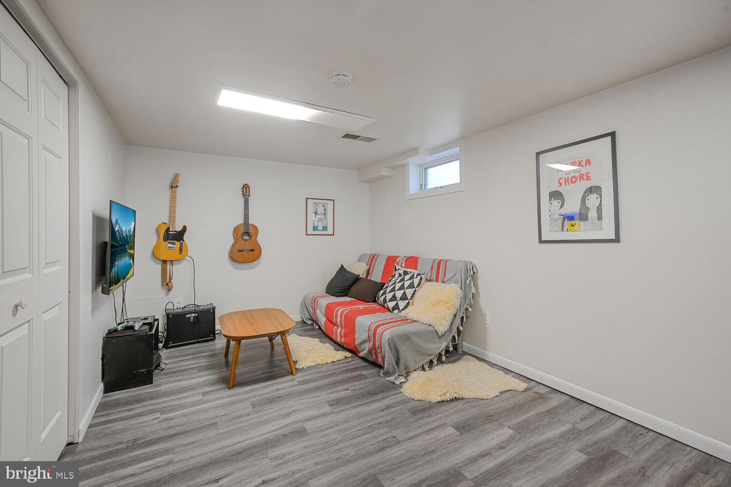 7213 RIDGEWOOD AVENUE