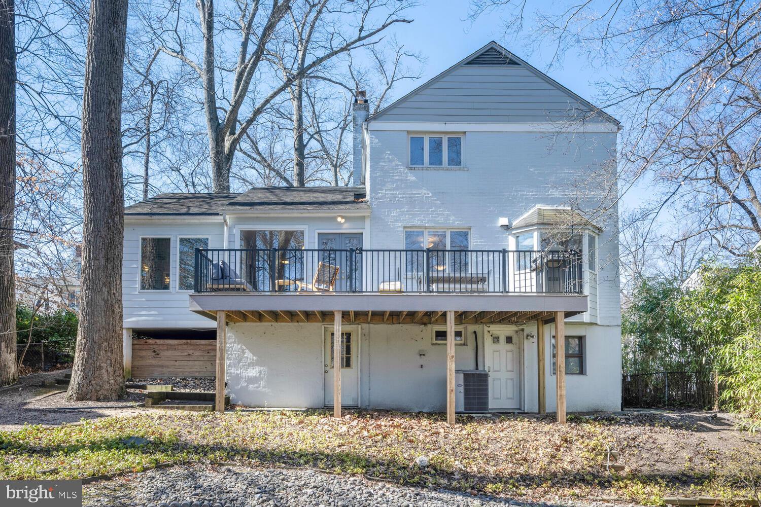 7213 RIDGEWOOD AVENUE