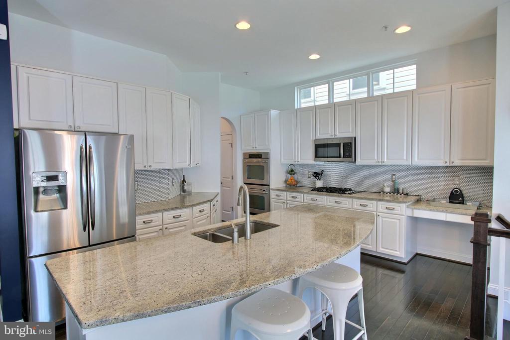 23724 BENNETT CHASE DRIVE