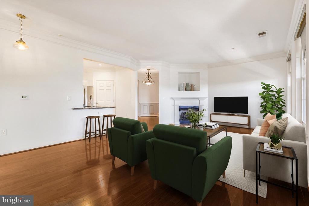 31 BOOTH STREET 251