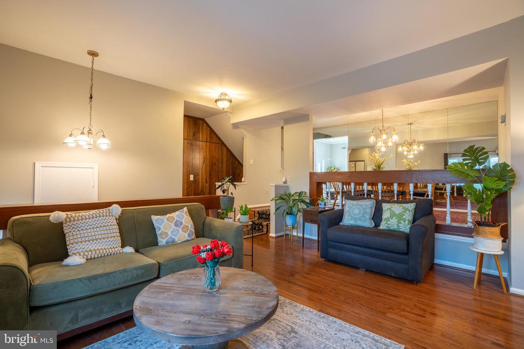 23 APPLE SEED LANE