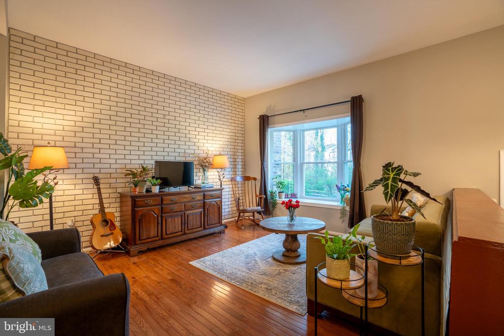 23 APPLE SEED LANE