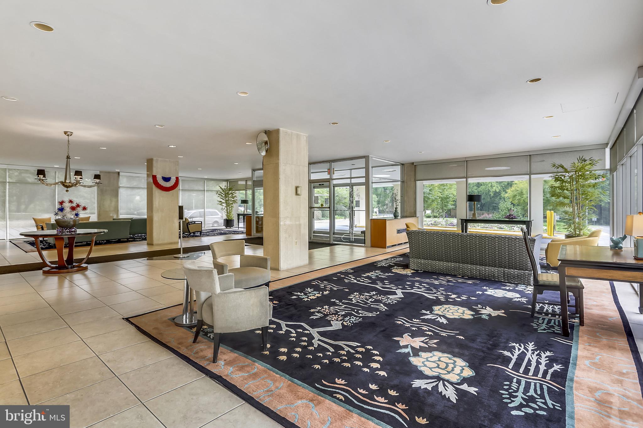 10401 GROSVENOR PLACE 123