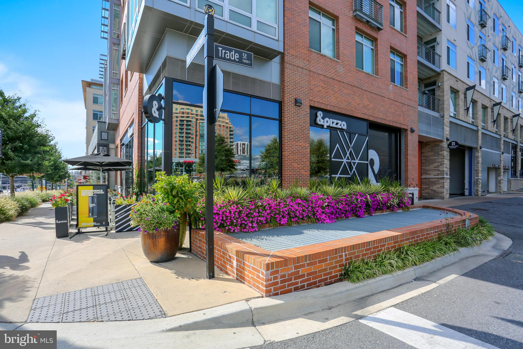 10401 GROSVENOR PLACE 123