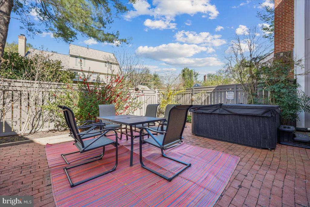 20636 HIGHLAND HALL DRIVE