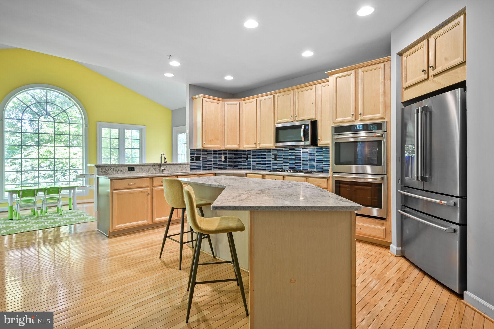 9 HENSON OAKS LANE
