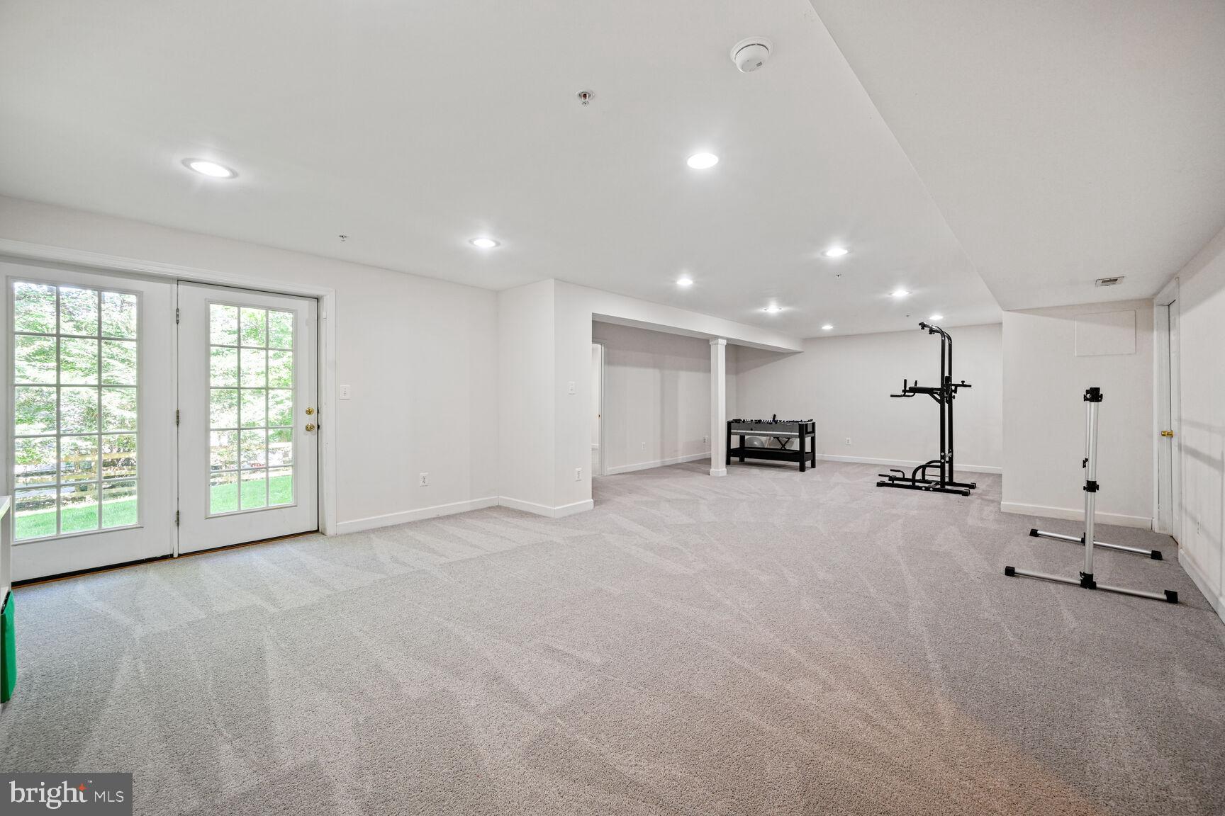 9 HENSON OAKS LANE