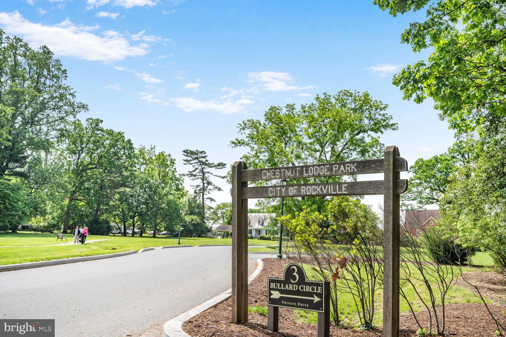 9 HENSON OAKS LANE