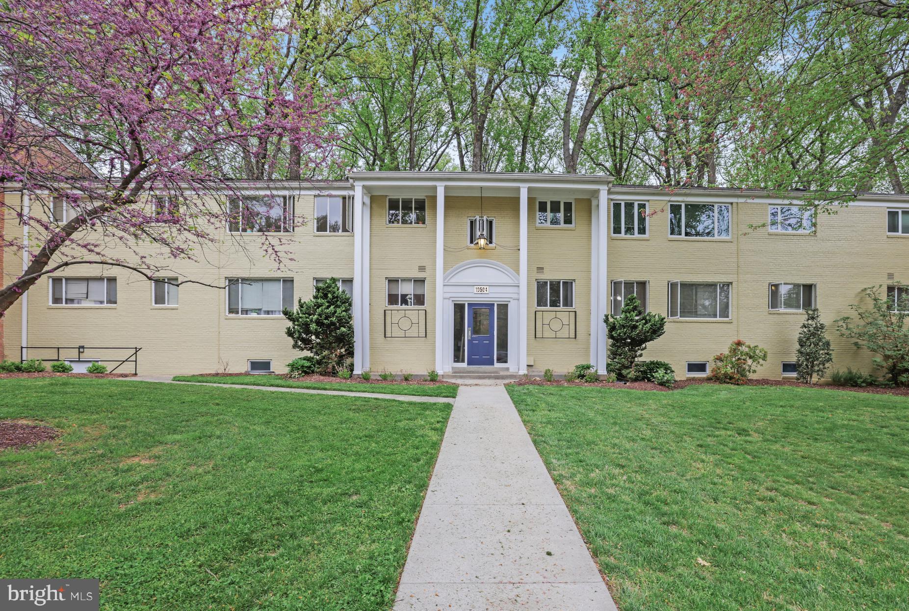 10504 MONTROSE AVENUE M-202