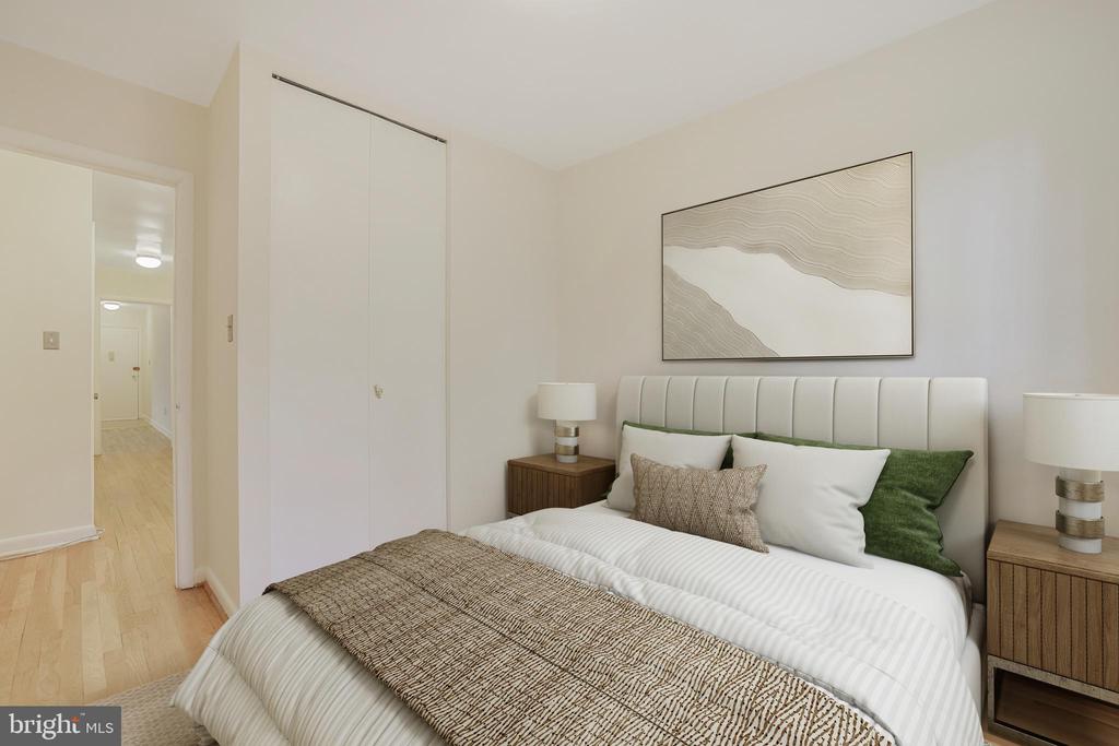10504 MONTROSE AVENUE M-202