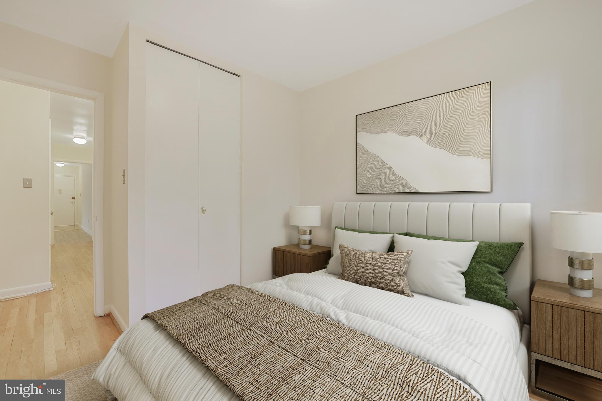 10504 MONTROSE AVENUE M-202