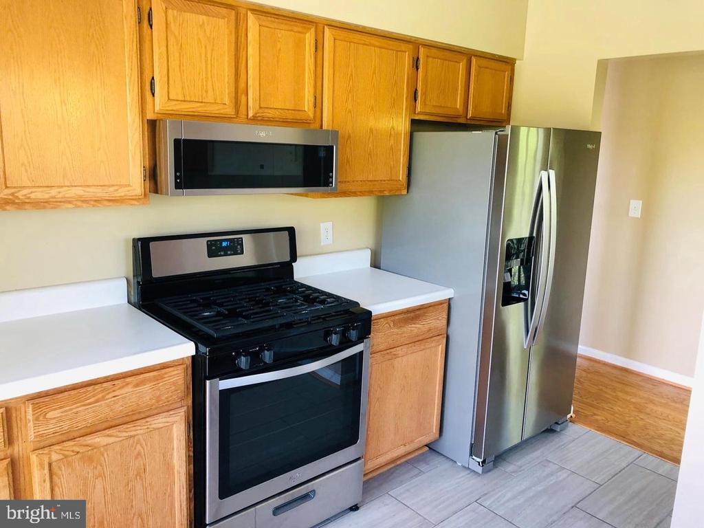 406 KENTLANDS BOULEVARD 303