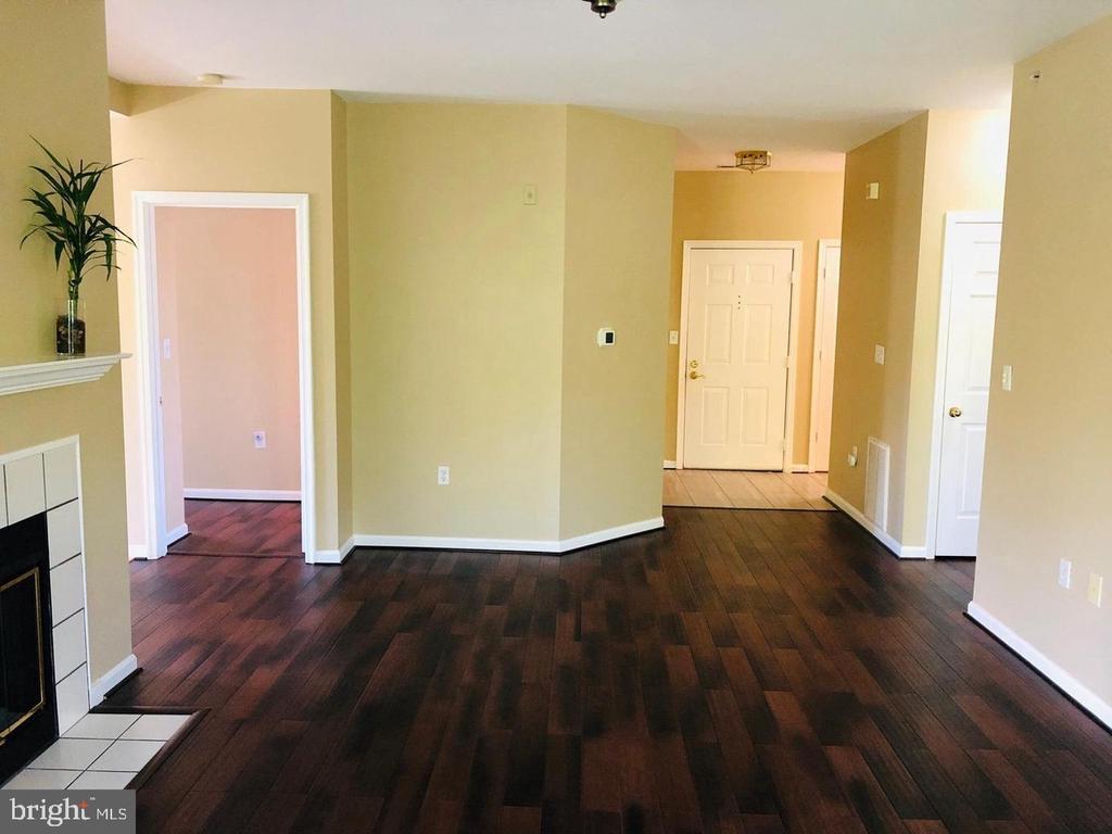 406 KENTLANDS BOULEVARD 303