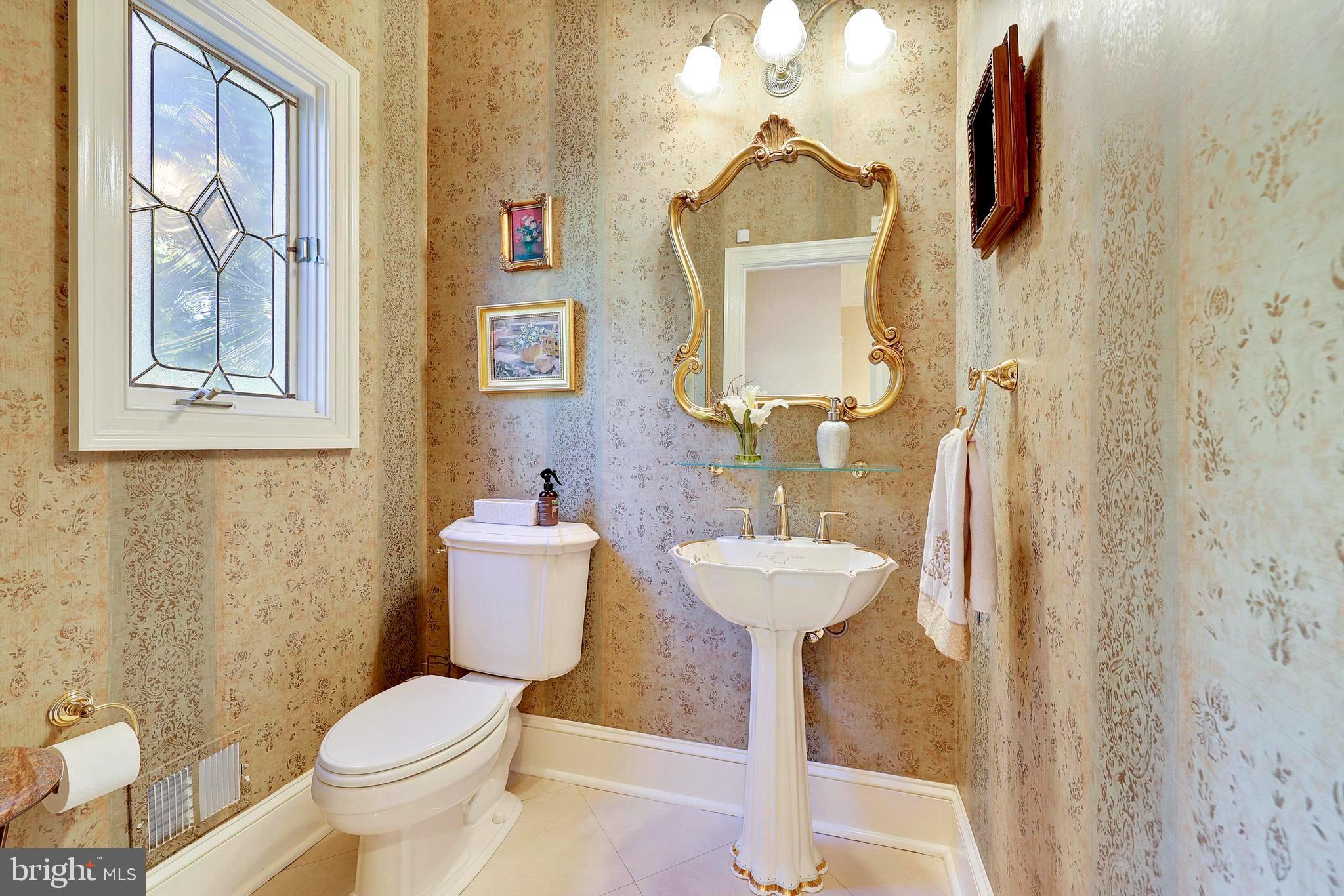 11108 POTOMAC VIEW DRIVE