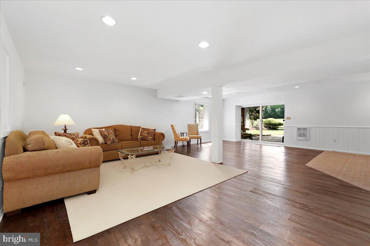 11108 POTOMAC VIEW DRIVE