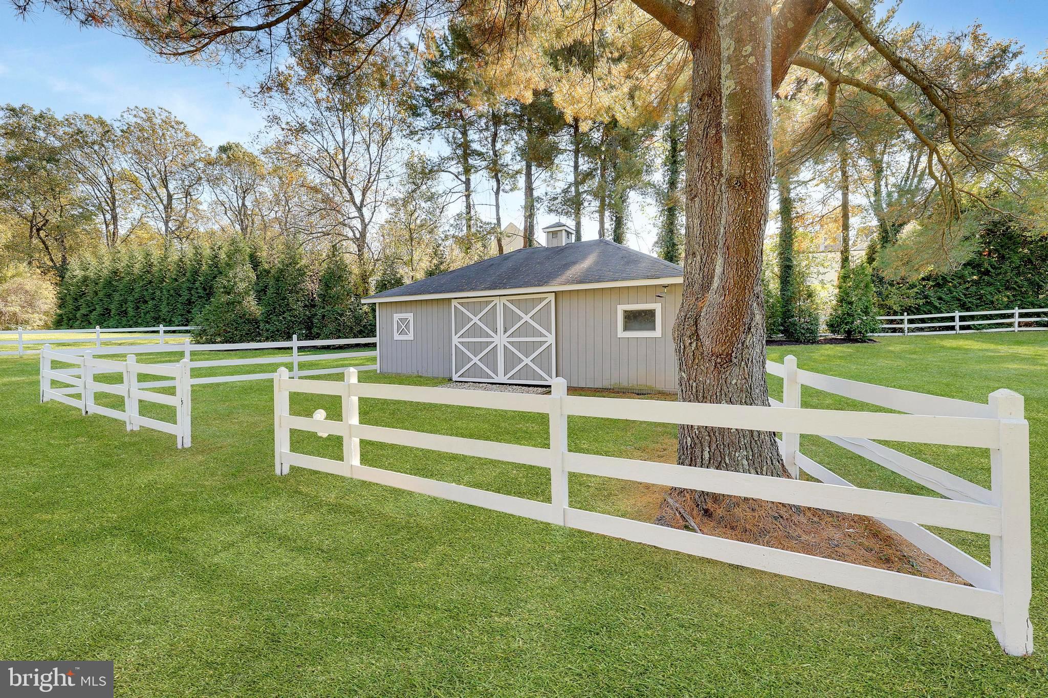 11108 POTOMAC VIEW DRIVE