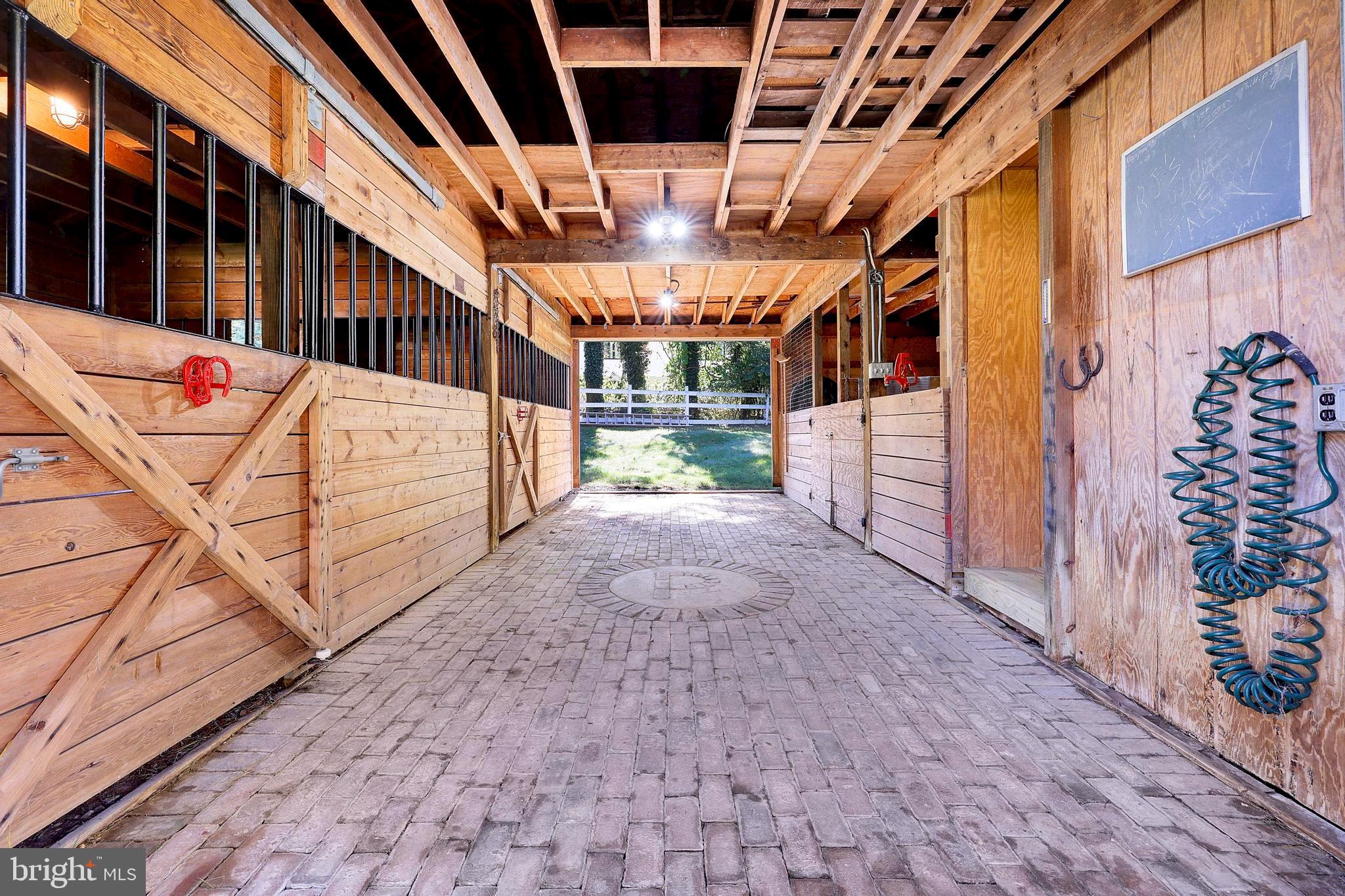 11108 POTOMAC VIEW DRIVE