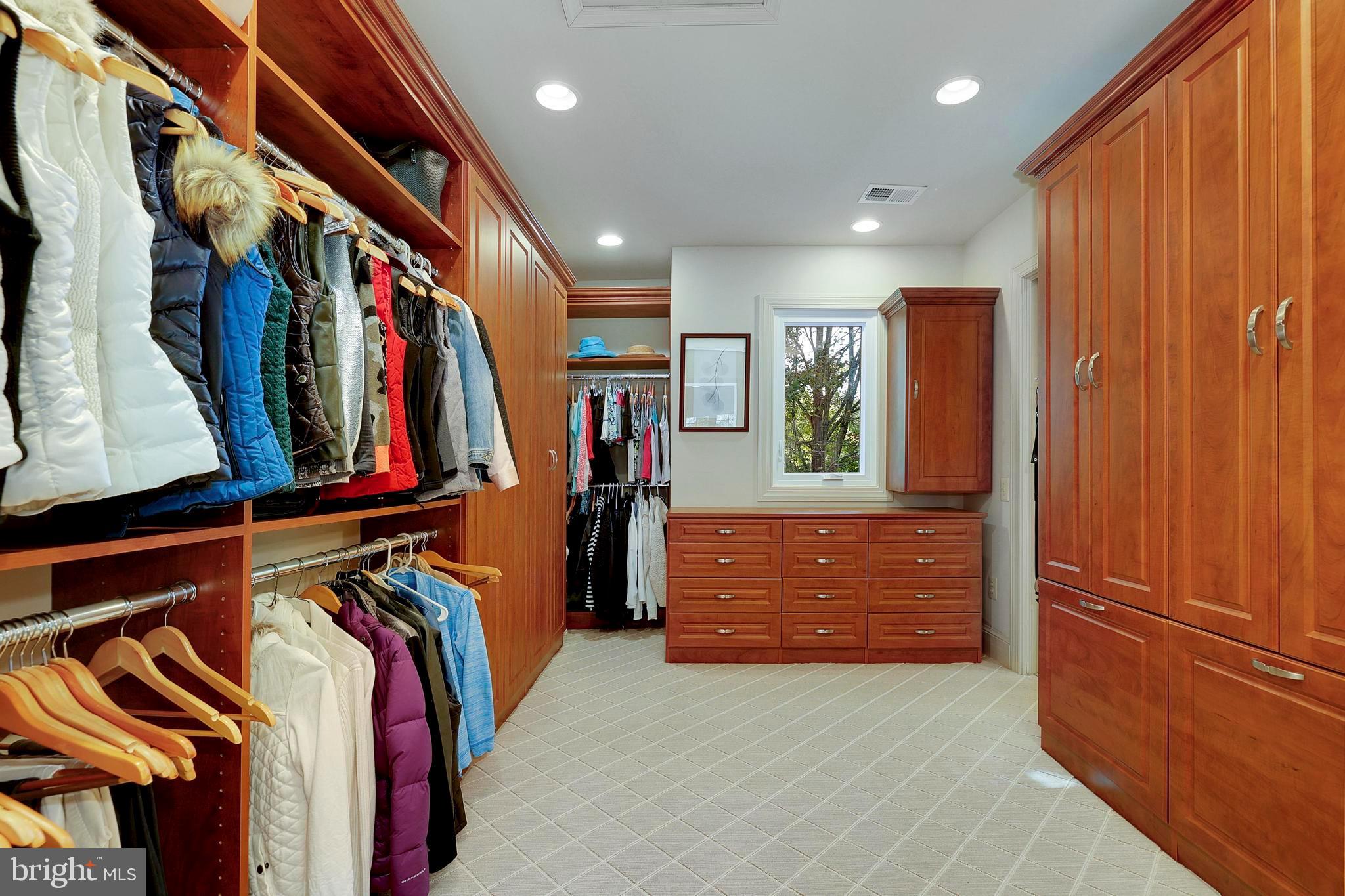 11108 POTOMAC VIEW DRIVE