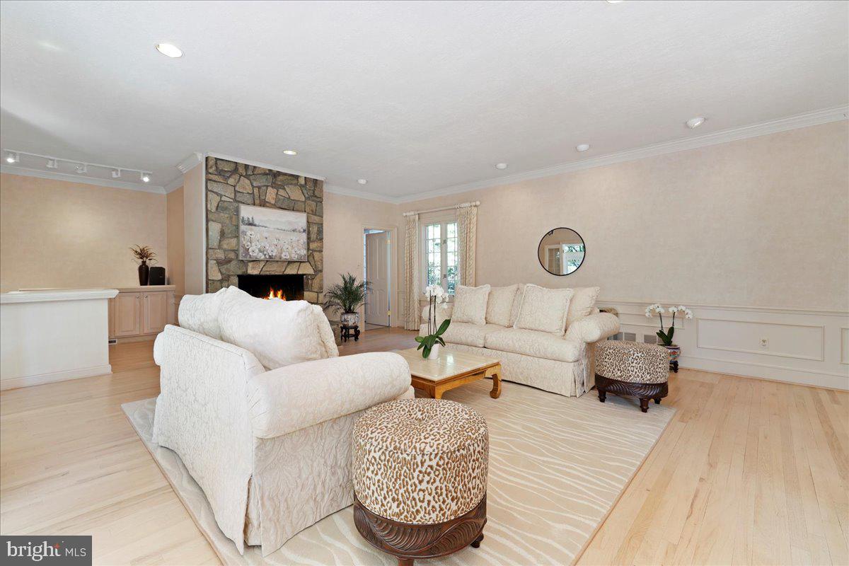 11108 POTOMAC VIEW DRIVE