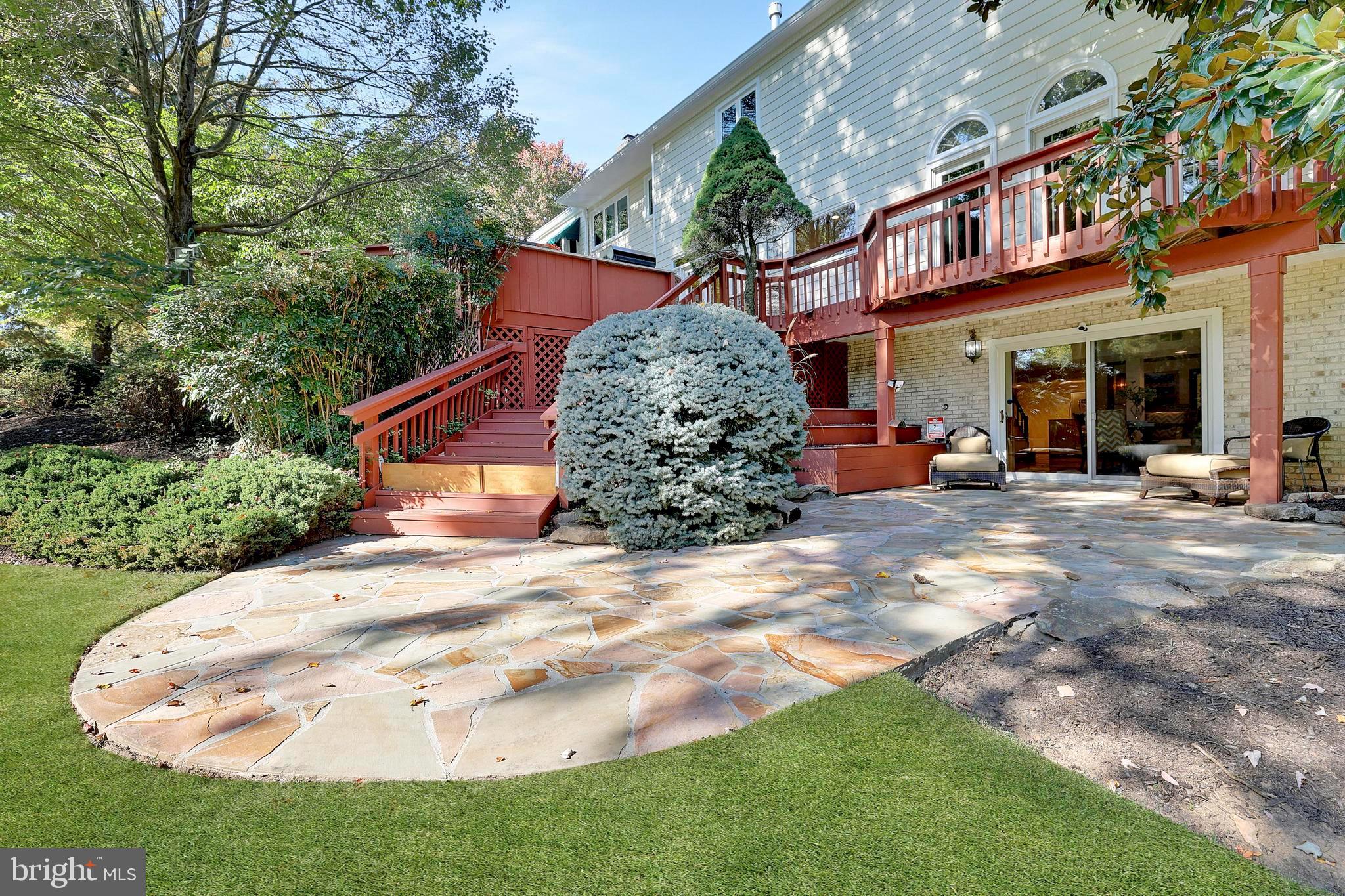 11108 POTOMAC VIEW DRIVE