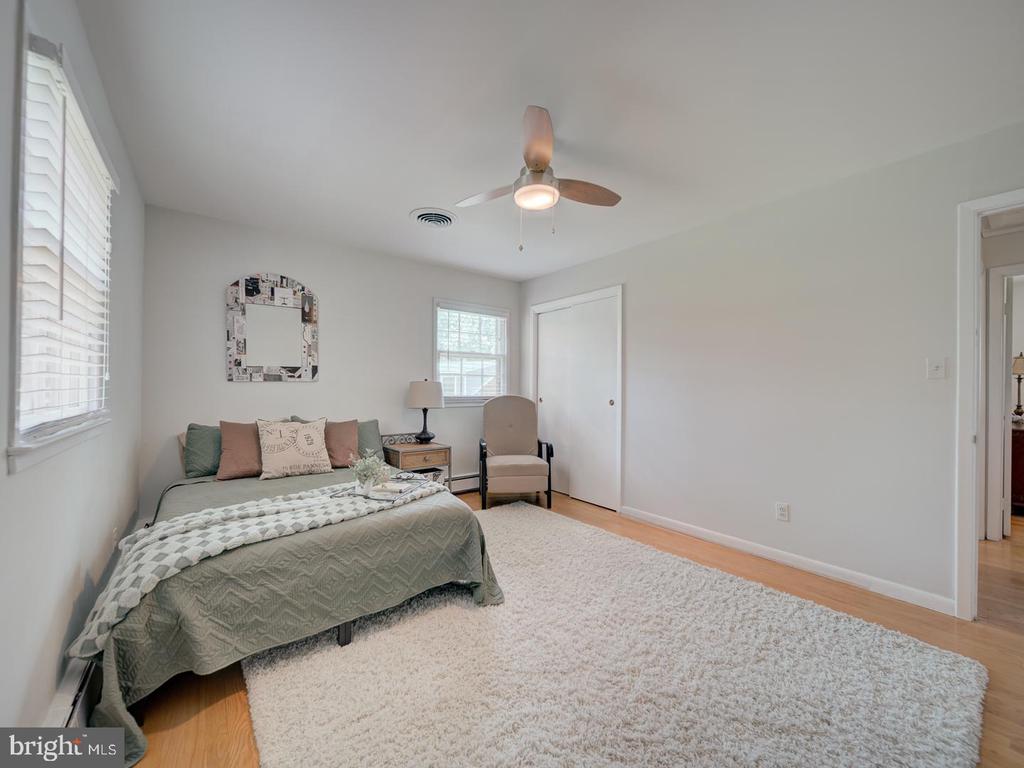 3400 COLONIAL COURT