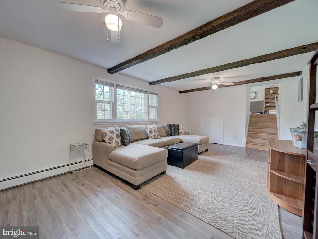 3400 COLONIAL COURT