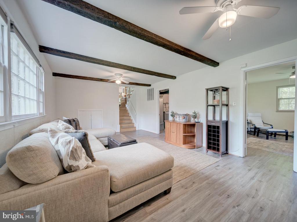 3400 COLONIAL COURT