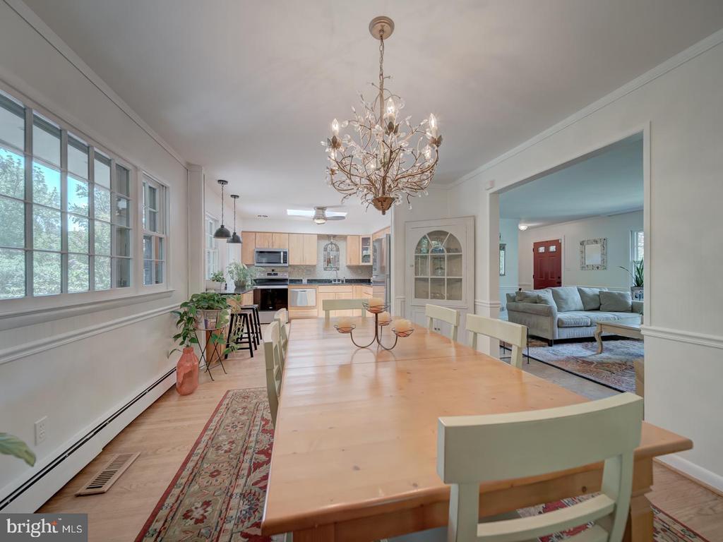 3400 COLONIAL COURT