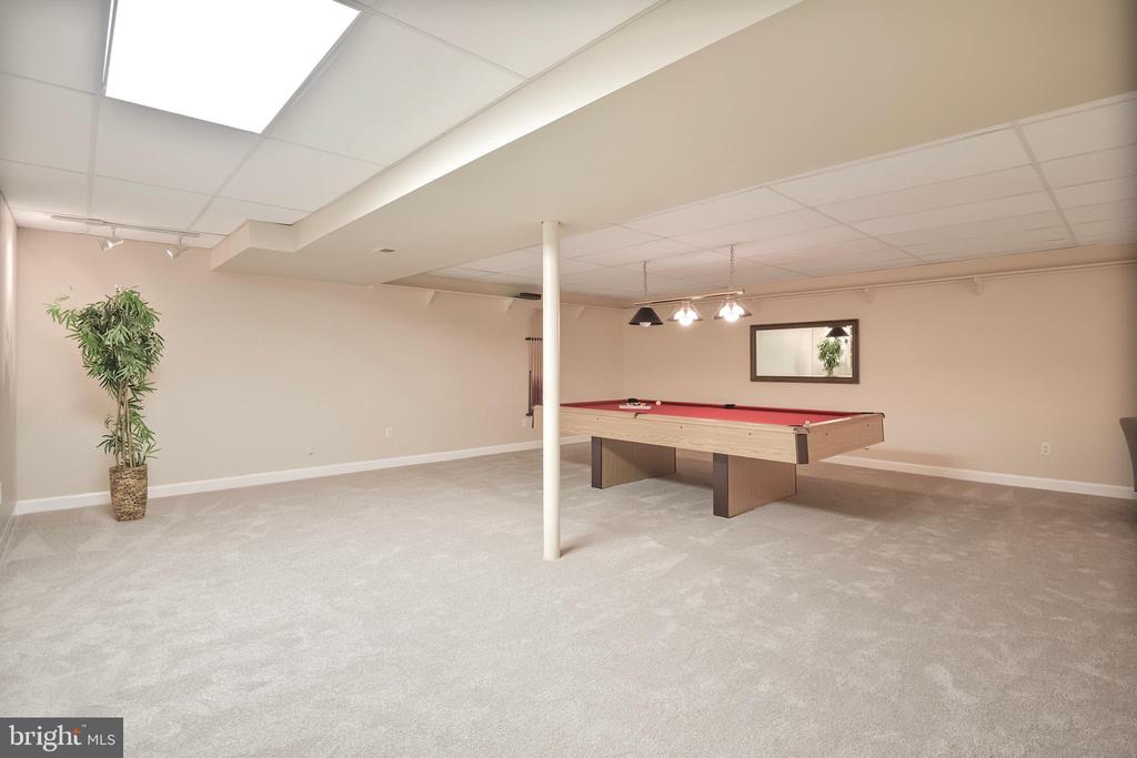 5 HANCOCK BRIDGE COURT