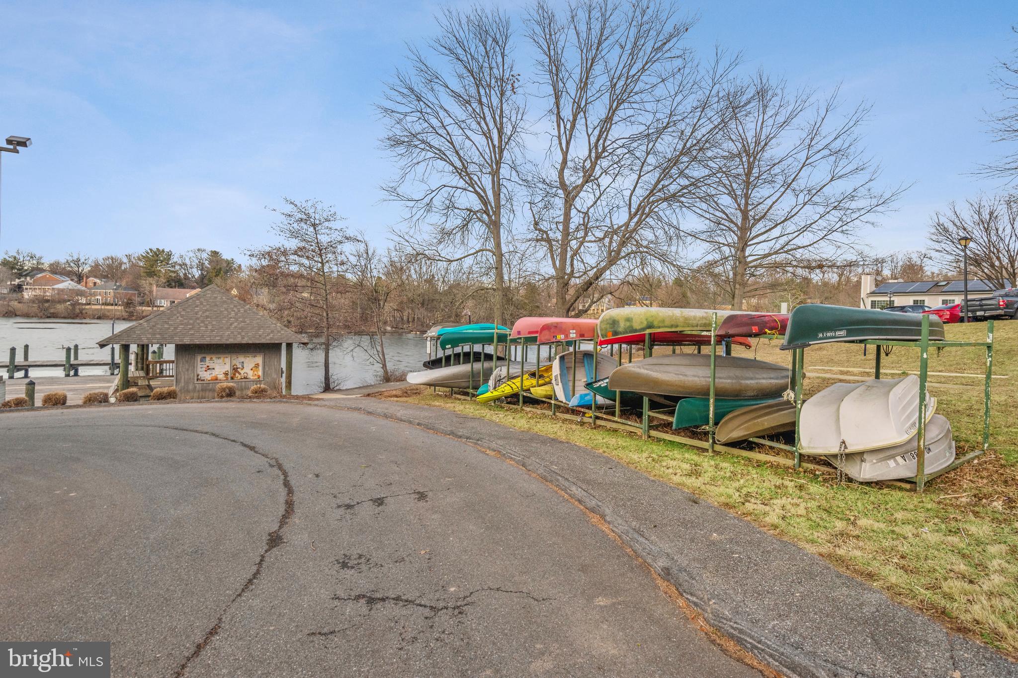 5 HANCOCK BRIDGE COURT