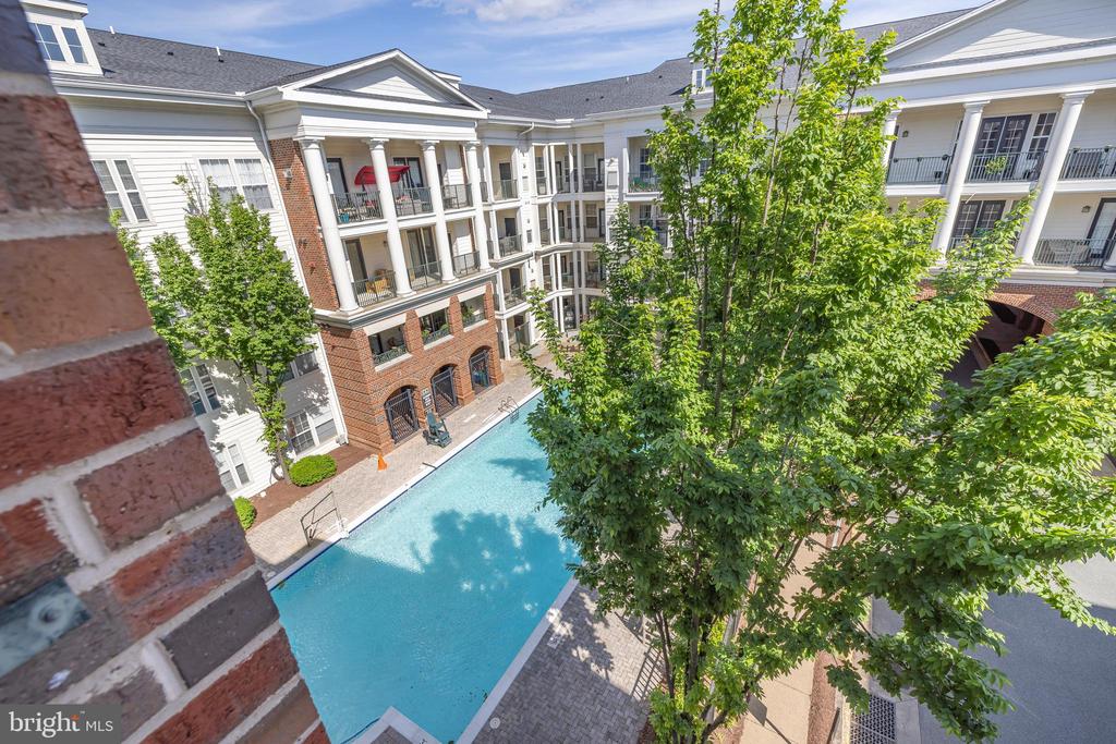 23 ARCH PLACE 475