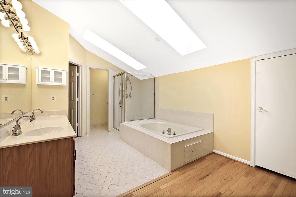 14040 GALLOP TERRACE