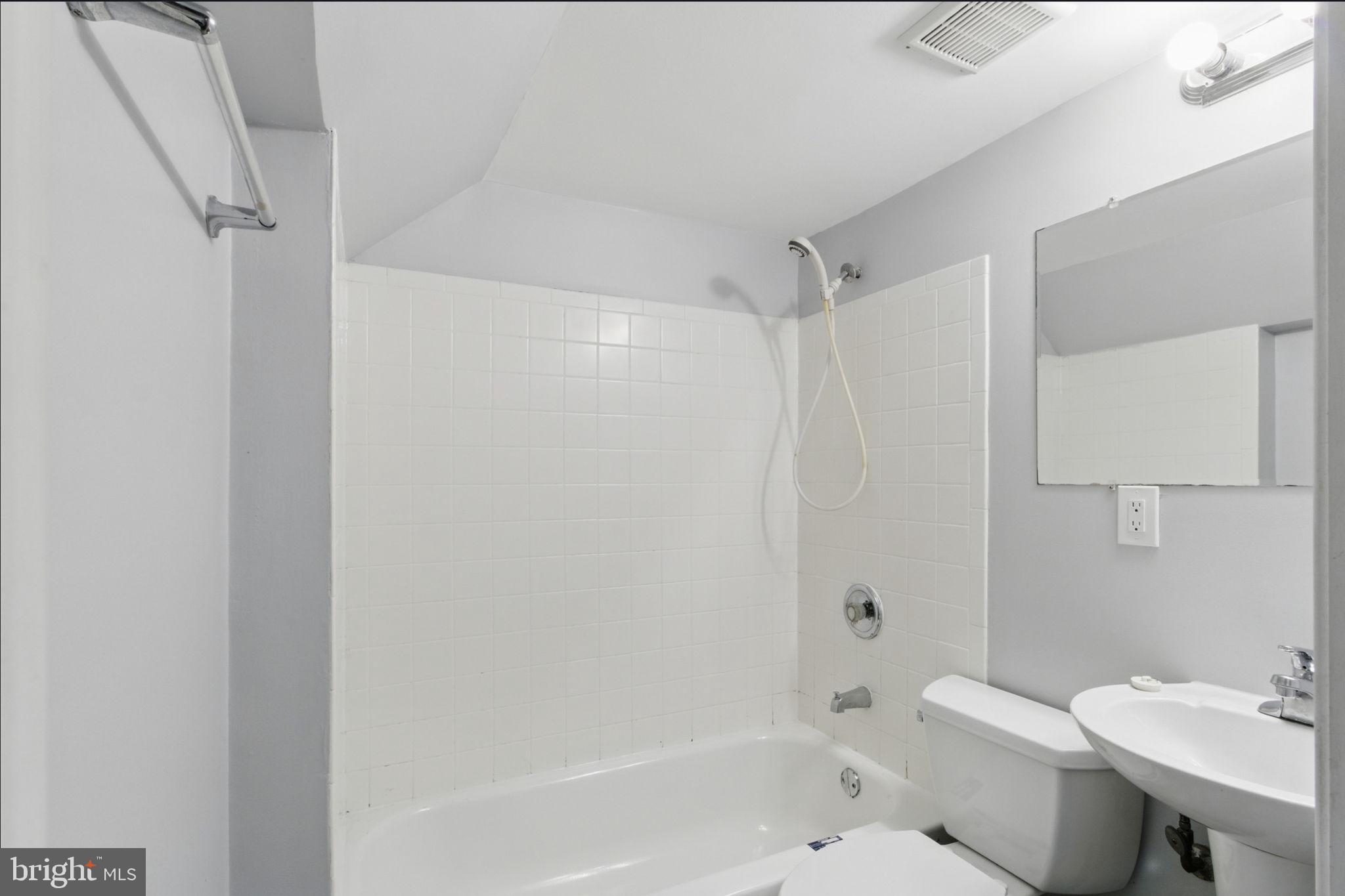 17729 MEADOW VISTA WAY