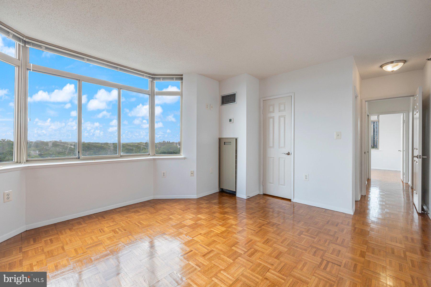 4801 FAIRMONT AVENUE 804
