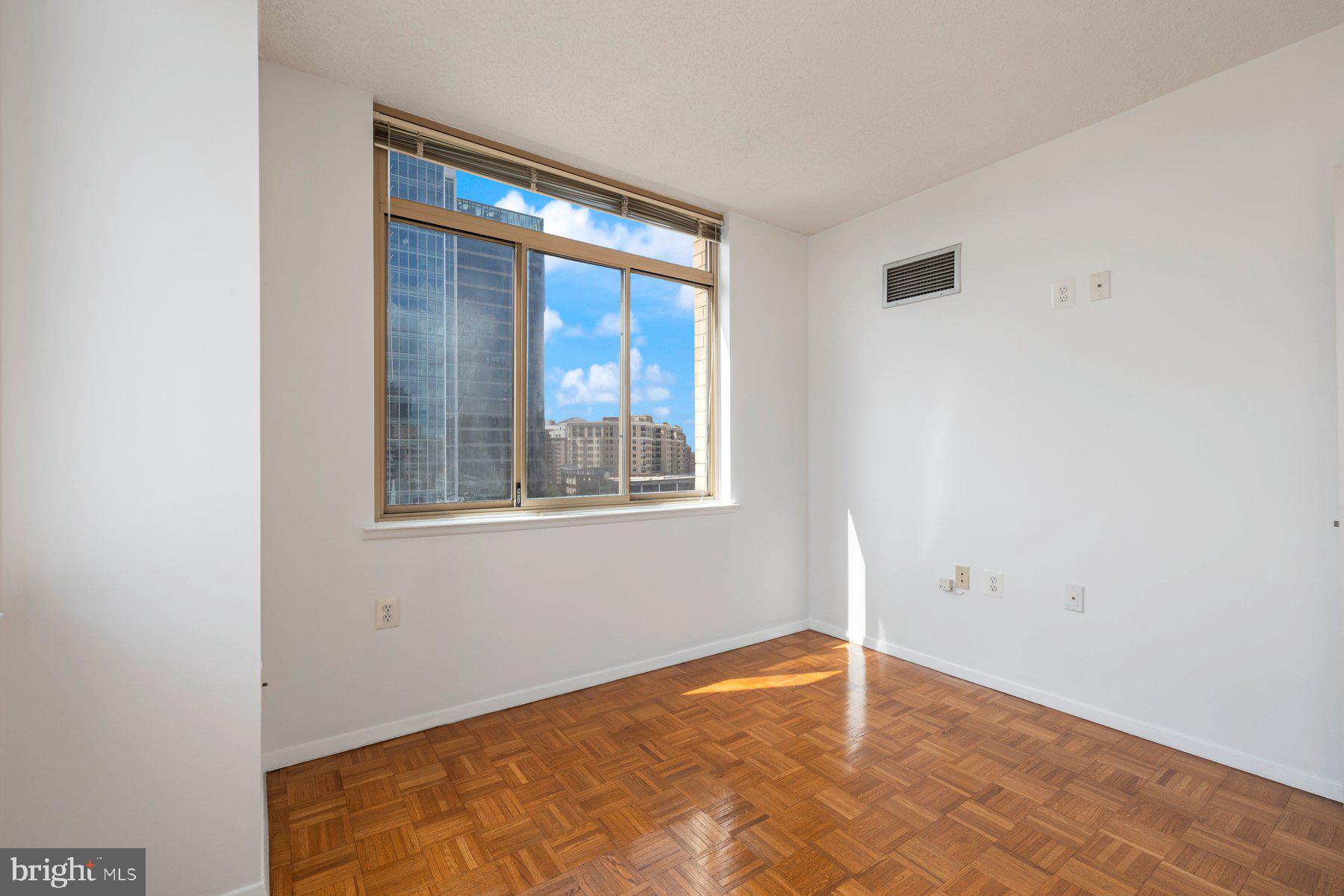 4801 FAIRMONT AVENUE 804
