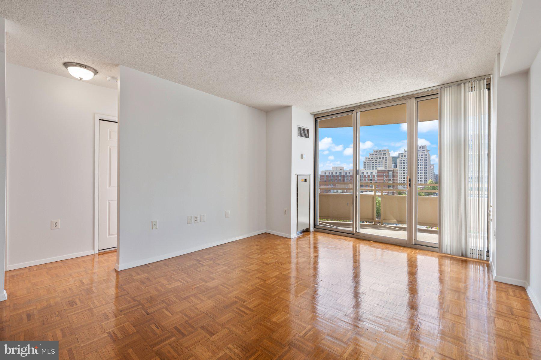 4801 FAIRMONT AVENUE 804