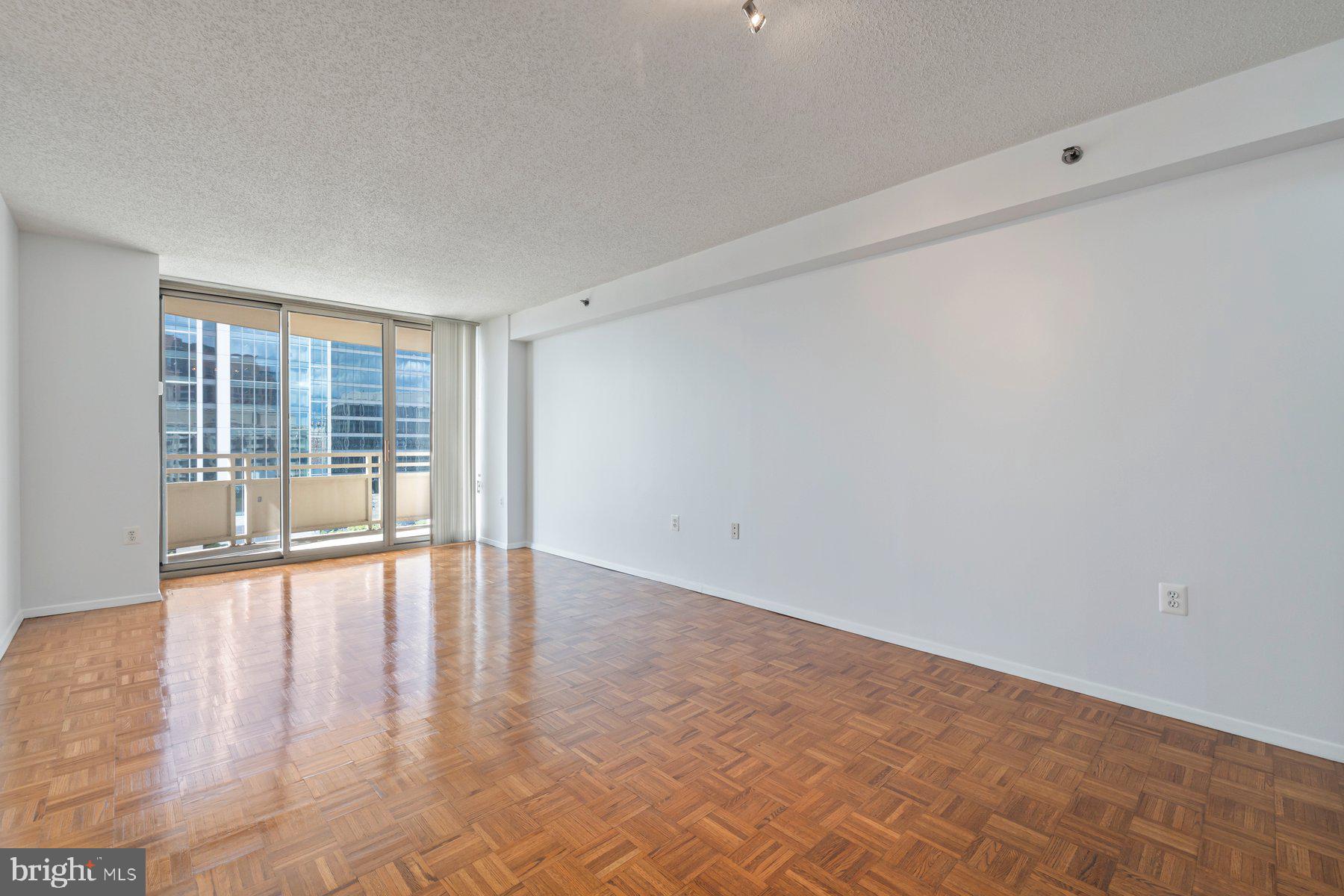 4801 FAIRMONT AVENUE 804