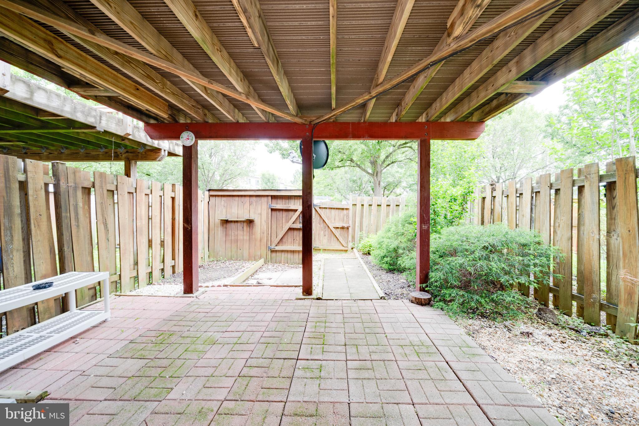 19430 BREEZEDALE LANE