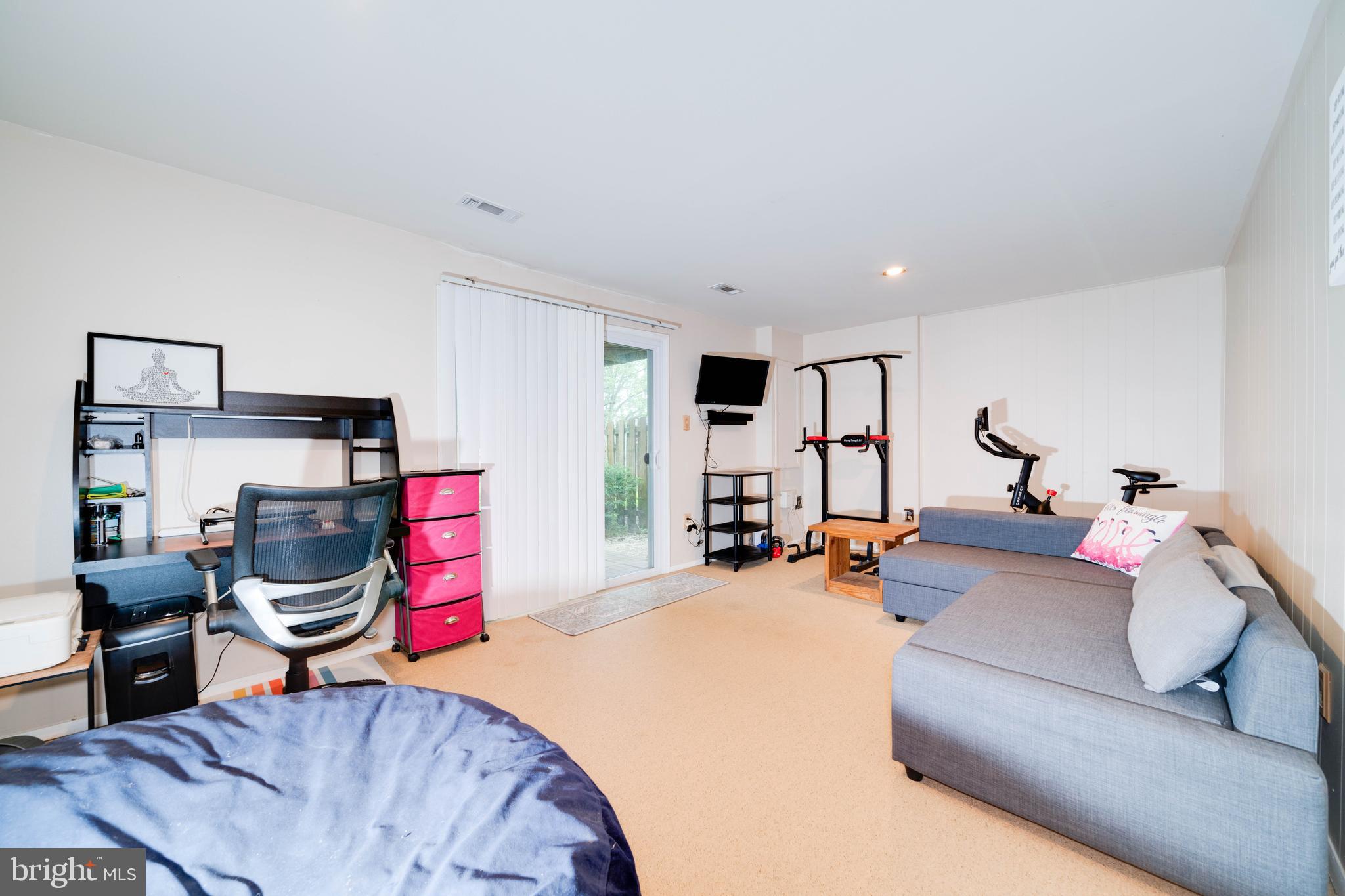 19430 BREEZEDALE LANE