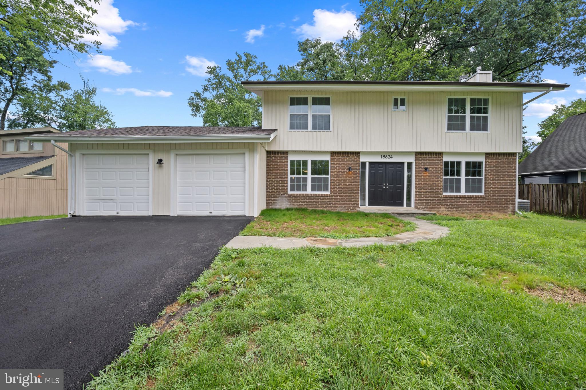 18624 QUEEN ELIZABETH DRIVE