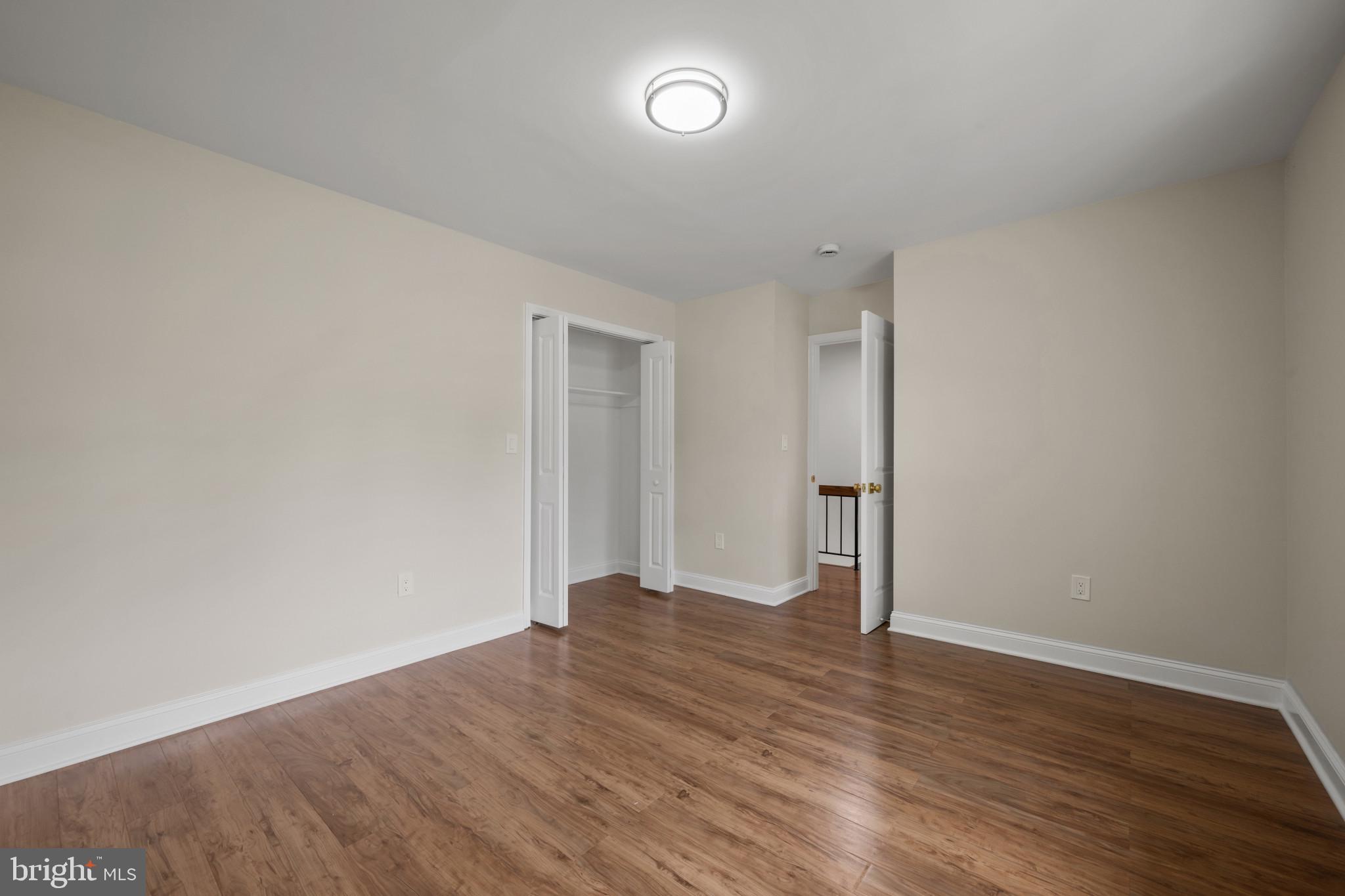 18624 QUEEN ELIZABETH DRIVE