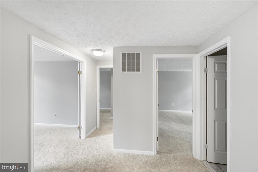 14828 SILVER ASH COURT