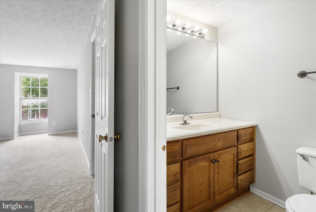 14828 SILVER ASH COURT