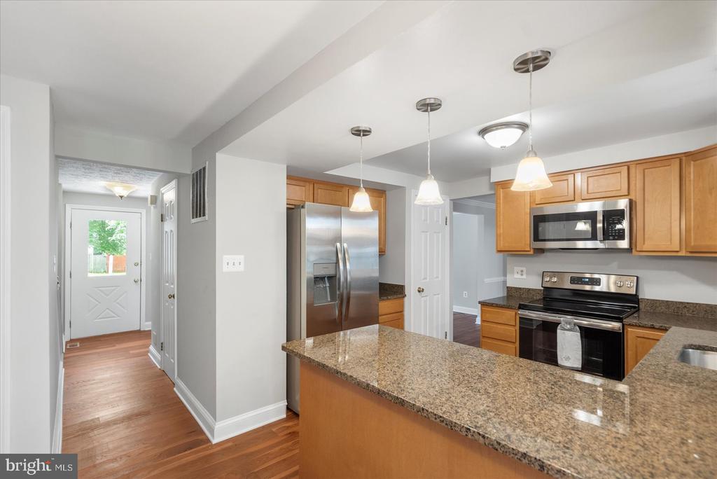 14828 SILVER ASH COURT