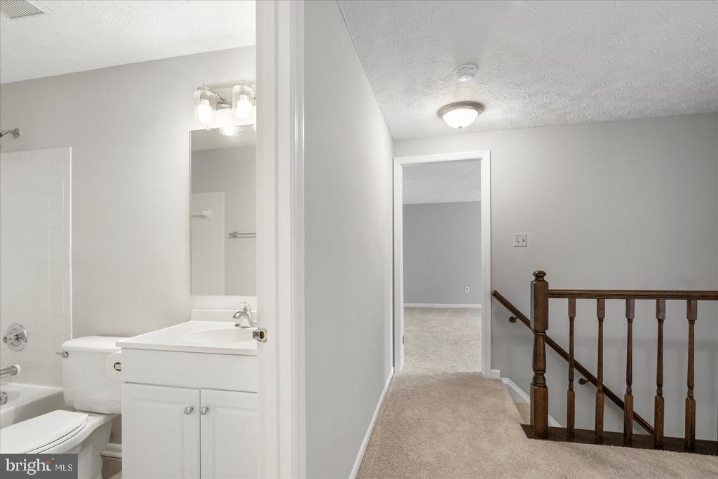 14828 SILVER ASH COURT